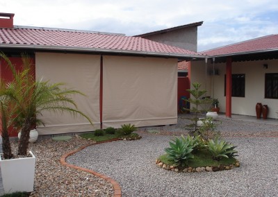 Toldo de cortina para piscina